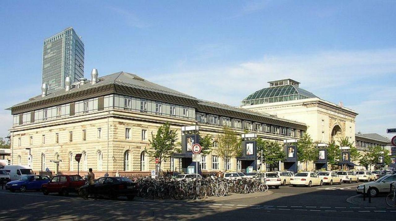 Central Hotel Mannheim Bagian luar foto